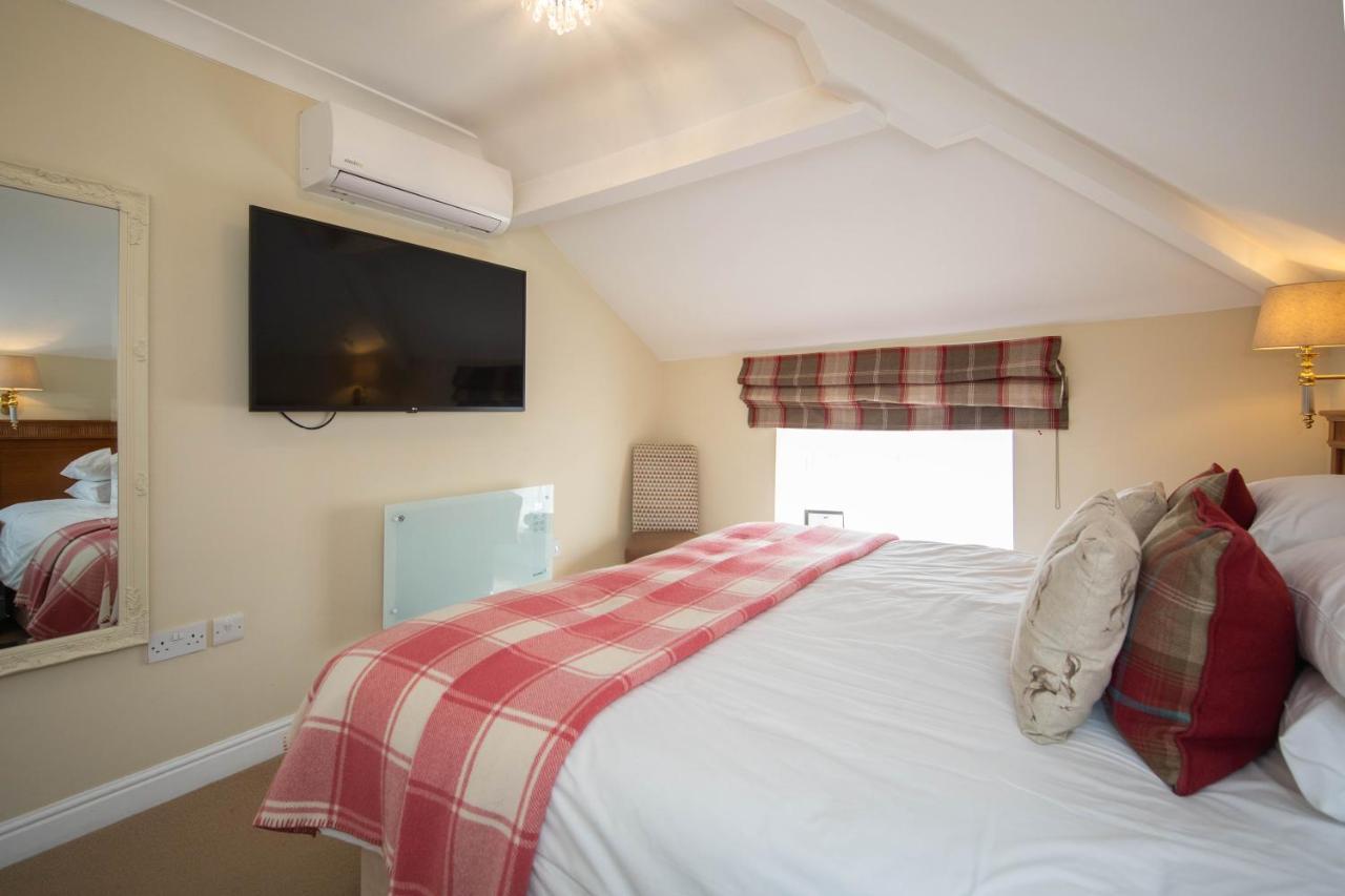Bay Horse Inn Goldsborough Нерсборо Экстерьер фото