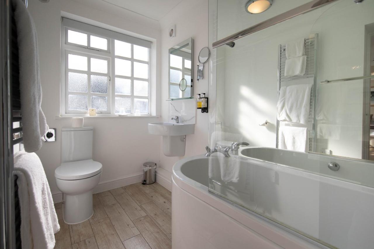 Bay Horse Inn Goldsborough Нерсборо Экстерьер фото