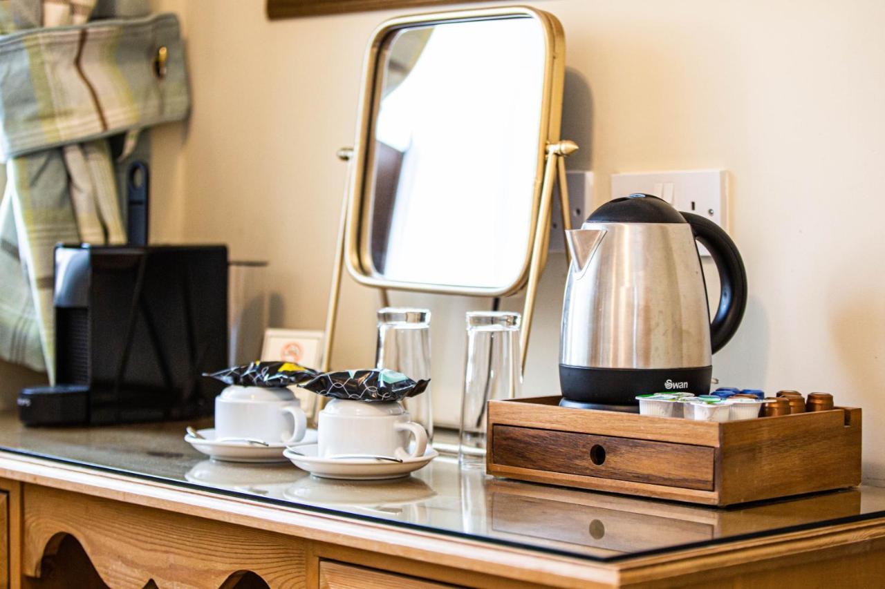 Bay Horse Inn Goldsborough Нерсборо Экстерьер фото